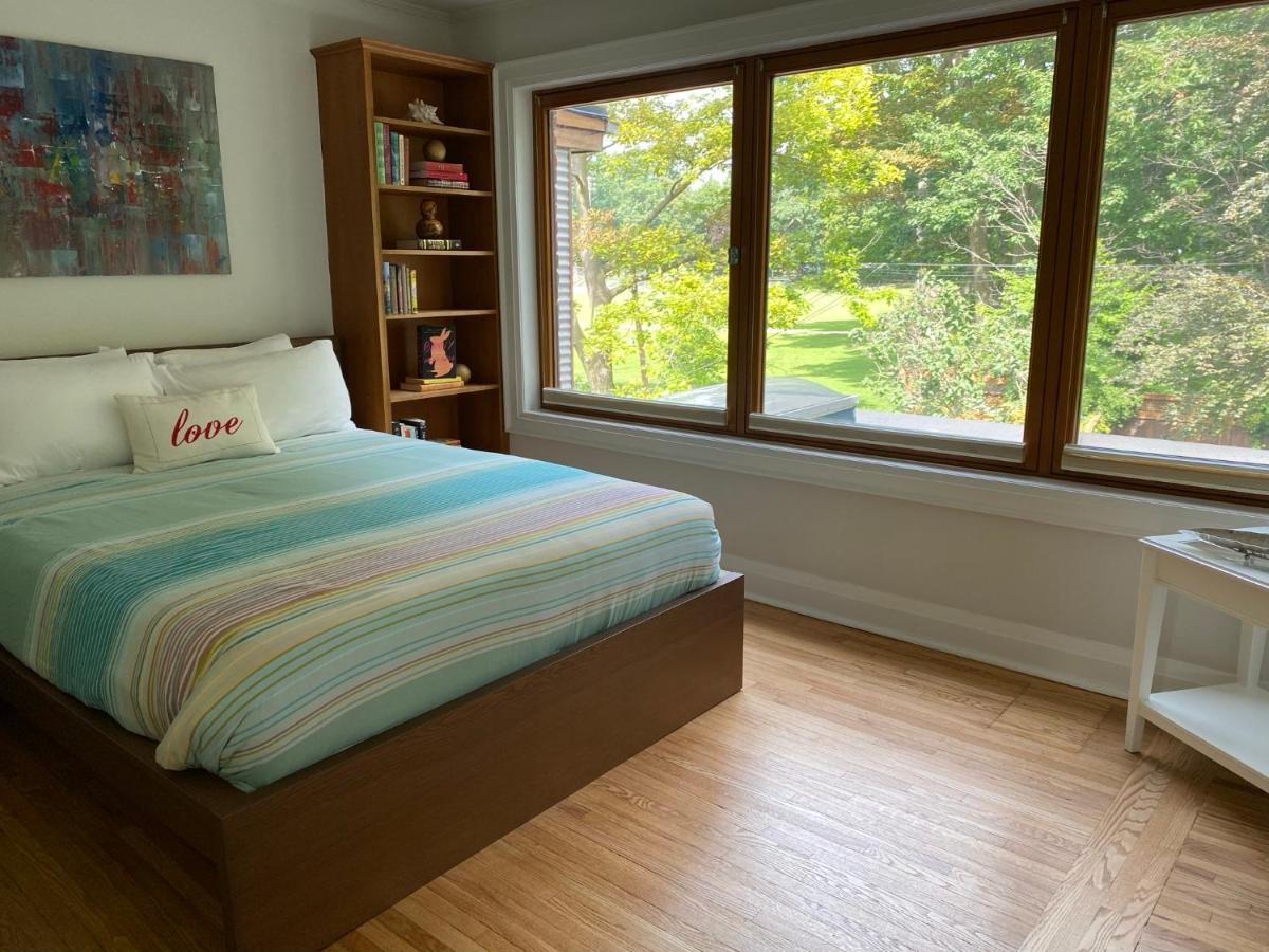 Superb Beach Home:Heated Pool-Hot Tub Open 365Days Toronto Exterior foto